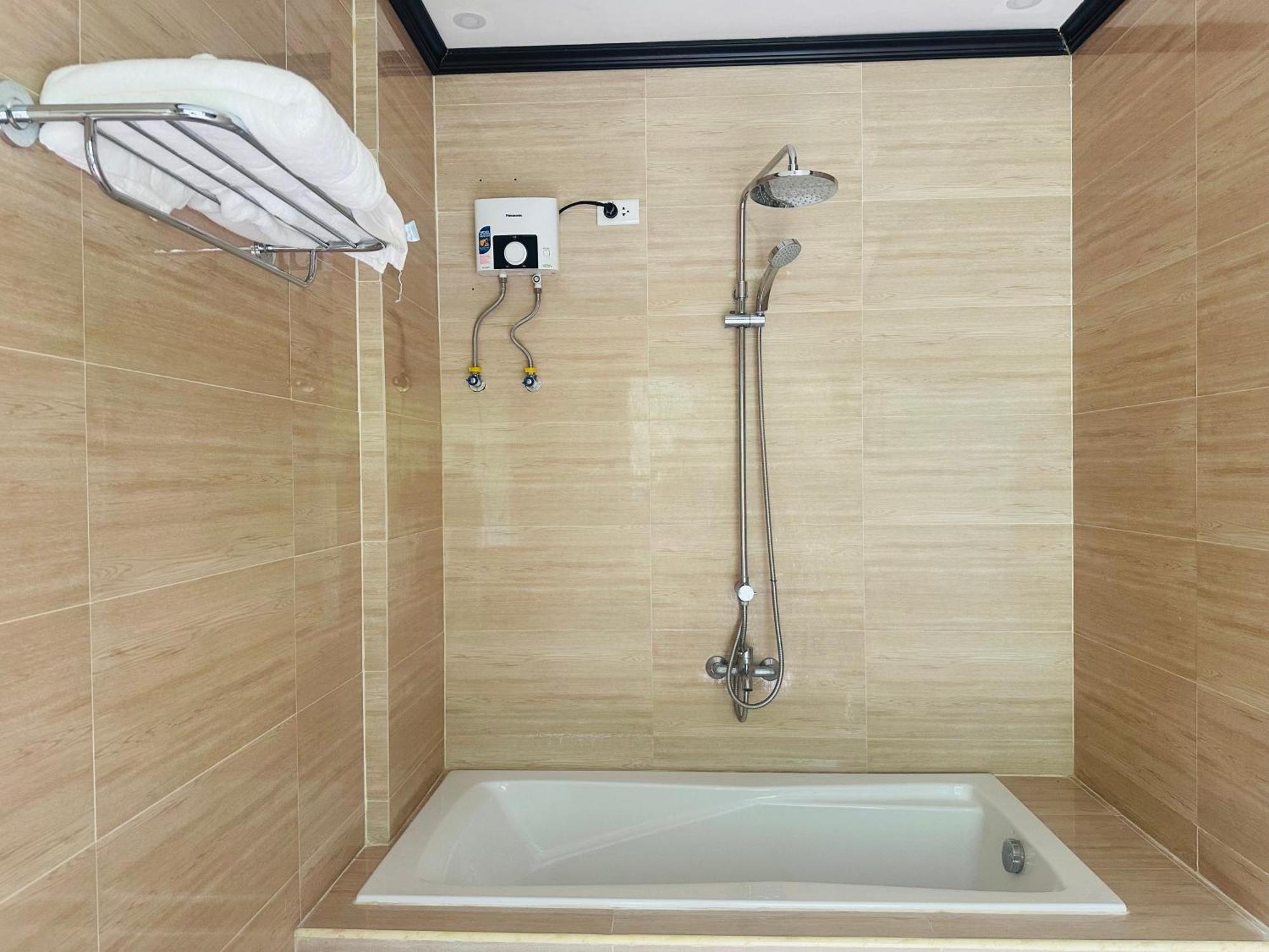 Villa Del Sol 1 Barkada Rooms Carcar Экстерьер фото
