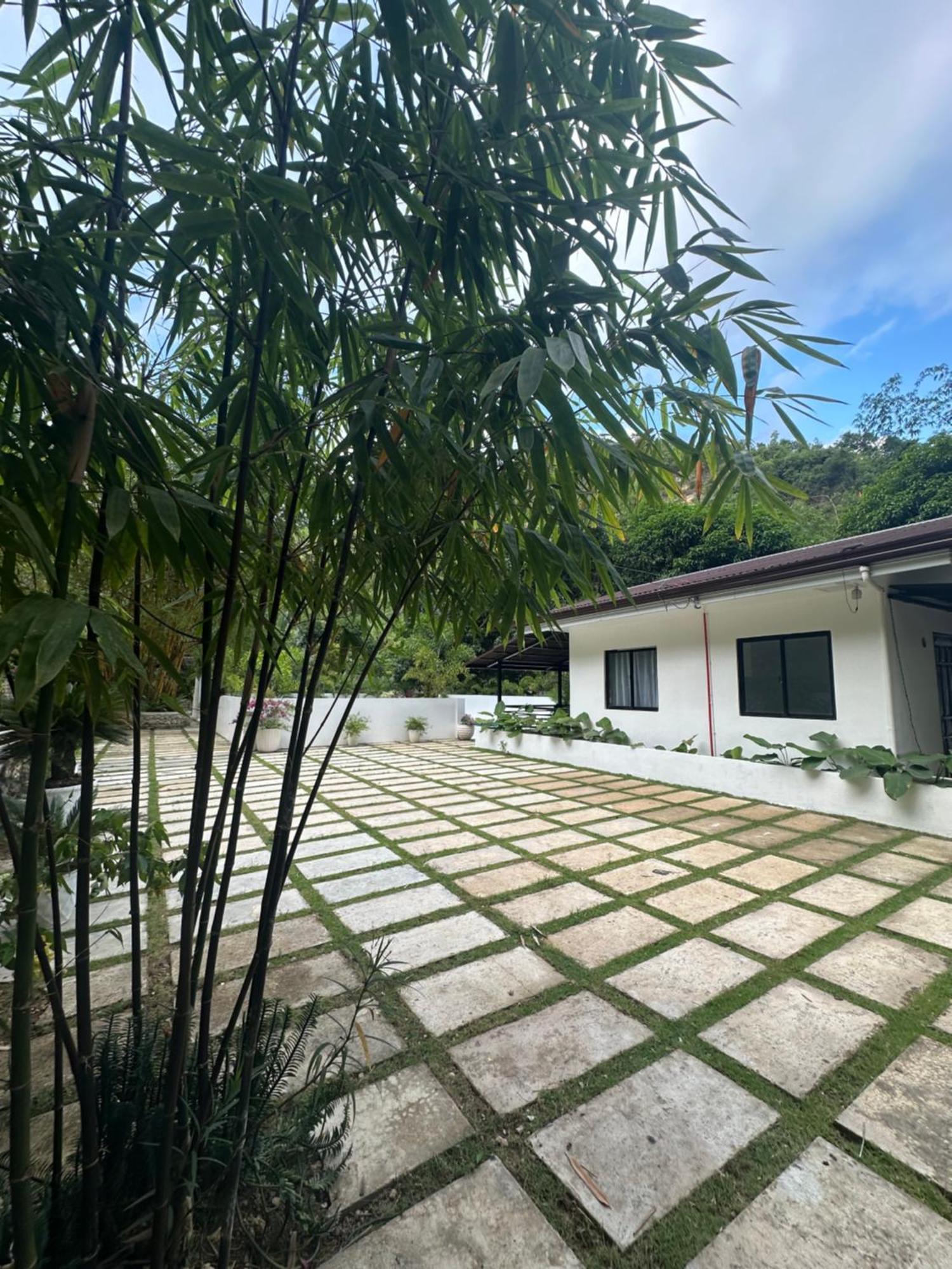 Villa Del Sol 1 Barkada Rooms Carcar Экстерьер фото
