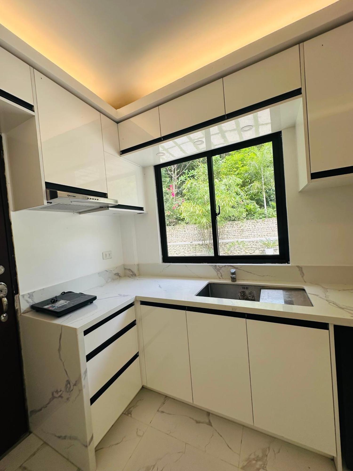 Villa Del Sol 1 Barkada Rooms Carcar Экстерьер фото